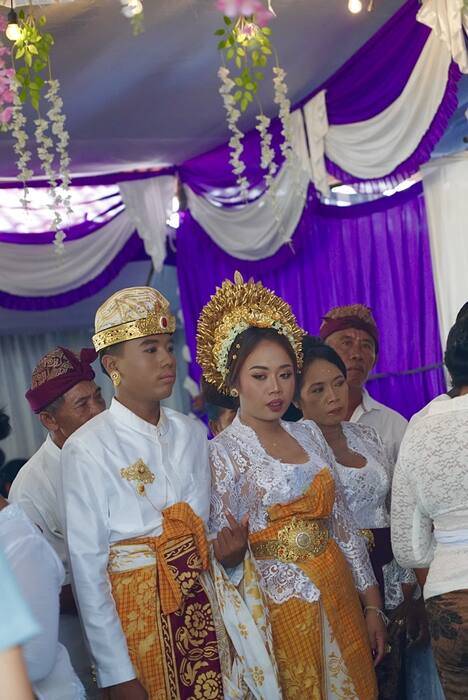 Ceremonia w świątyni — Indonezja